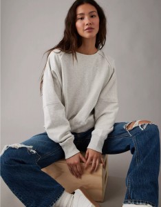 Long-Sleeve Cropped Twist-Back Sweatshirt