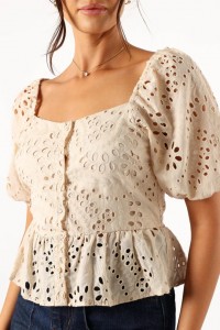 MADIE TOP – BEIGE