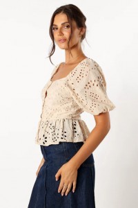 MADIE TOP – BEIGE